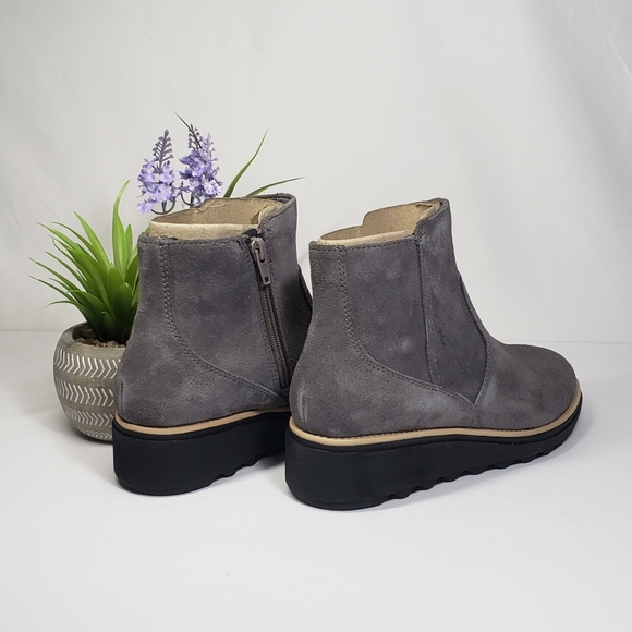 clarks sharon hop wedge bootie